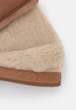 Paul Green Donna Stivali Con Plateau - Cognac -Negozio online Paul Green Italia 327097fb19b74e65a6cf9616e0eb3242