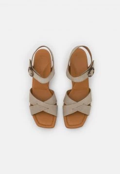 Paul Green Donna Sandali - Natural -Negozio online Paul Green Italia 37b79145261441589fed6965c57f20fe